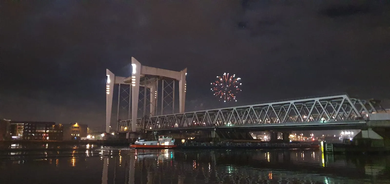 Foto bij ‘Ik omarm het jaar 2021 en hoop dat we ook elkaar dit jaar weer kunnen omarmen.’