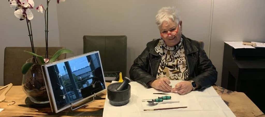 Foto bij ‘In de media: Uitvaartbegeleiding is meer dan de uitvaart regelen.’